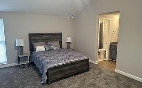 2 Bedroom Loft 10 Min From Downtown